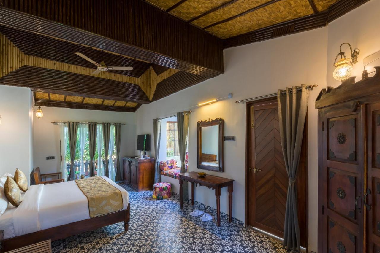 Hotel Sterling Padam Pench Khawāsa Exterior foto