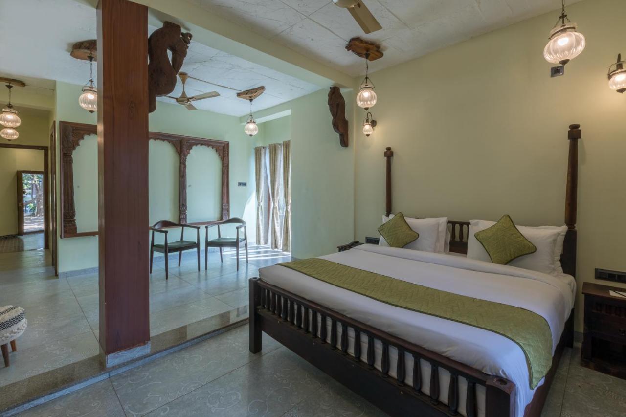 Hotel Sterling Padam Pench Khawāsa Exterior foto